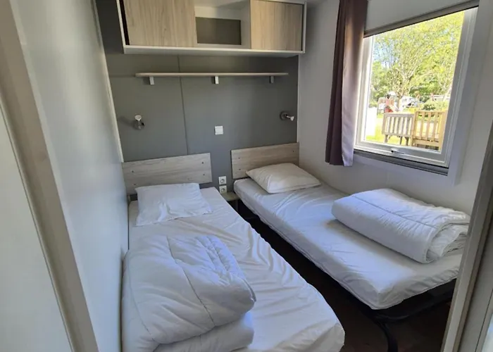 مكان تخييم La De L'orb